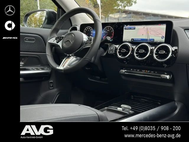 Mercedes-Benz GLA 200 Progressive