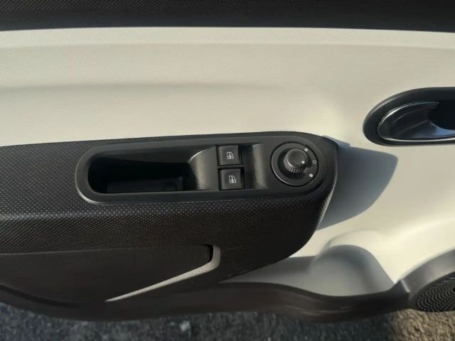 Renault Twingo SCe 65 Zen