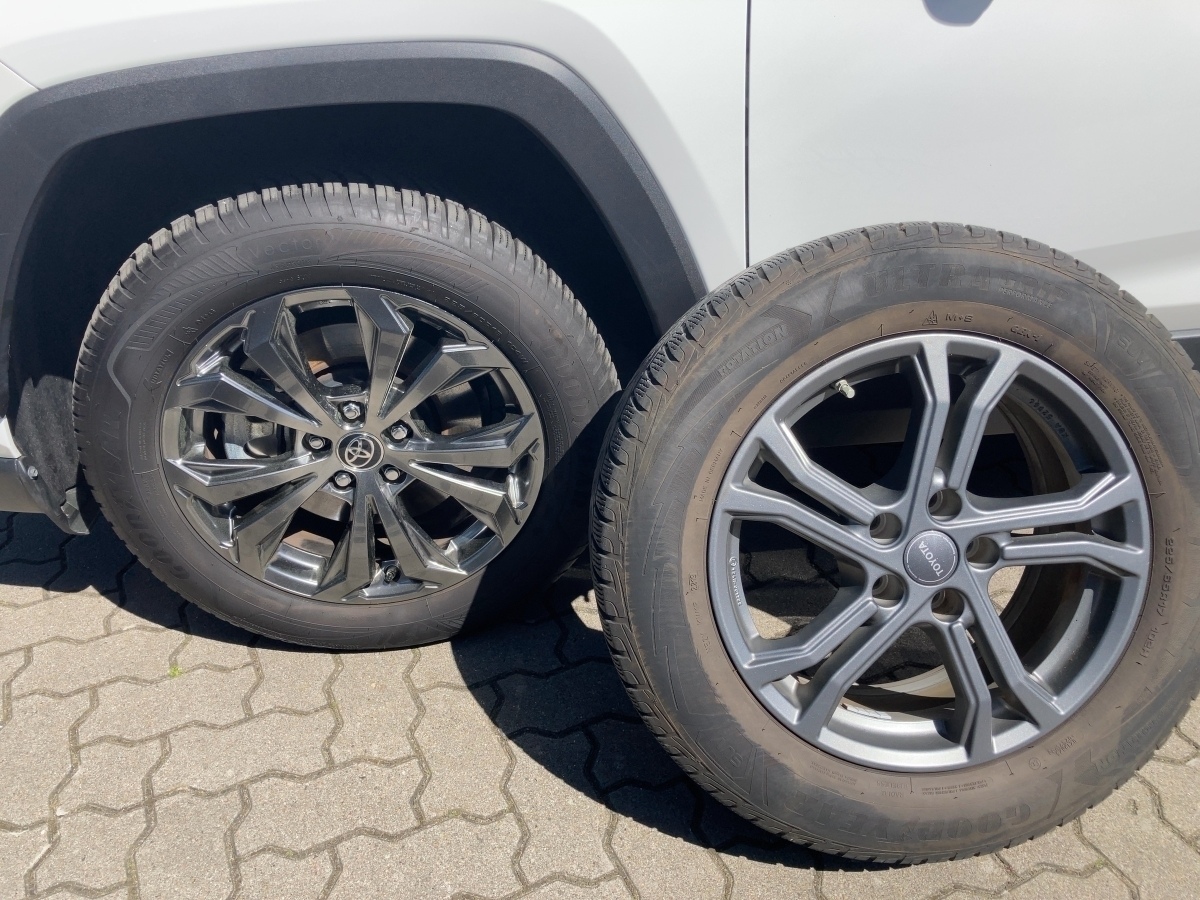 Toyota RAV4 5-deurs Team D