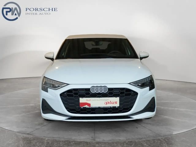 Audi A3 30 TFSI Sedan