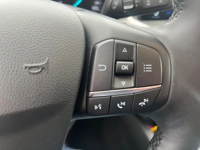 Ford Focus EcoBoost Titanium Wagon