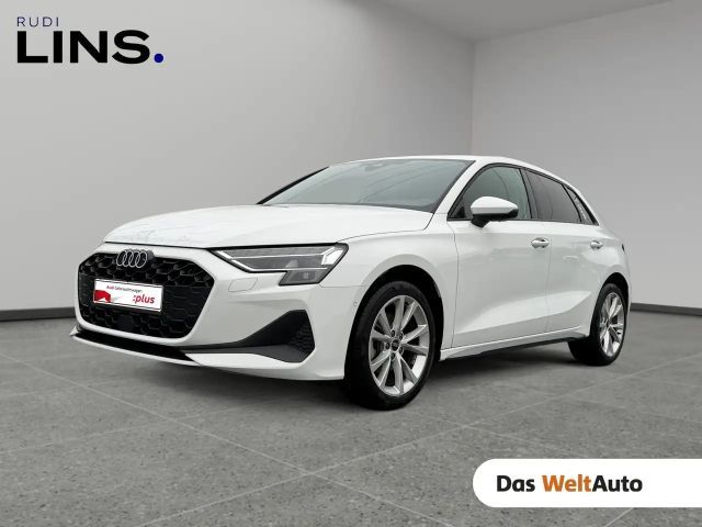 Audi A3 30 TFSI Sedan