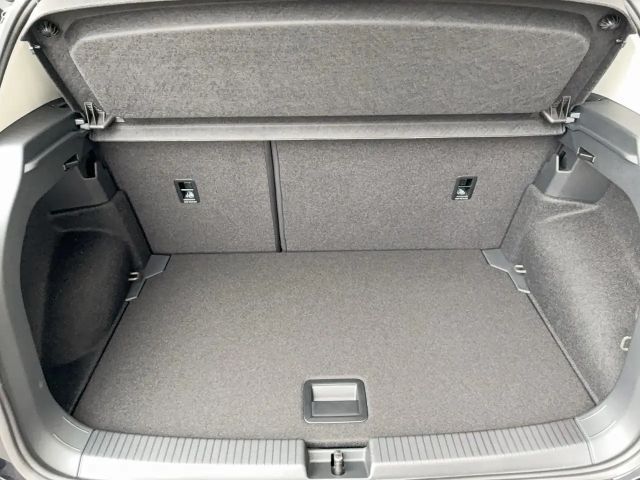 Volkswagen T-Cross 4Me TSI