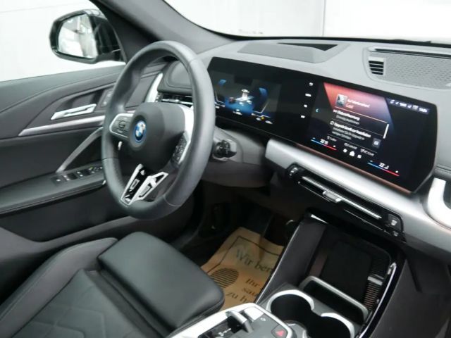 BMW iX1 xDrive30