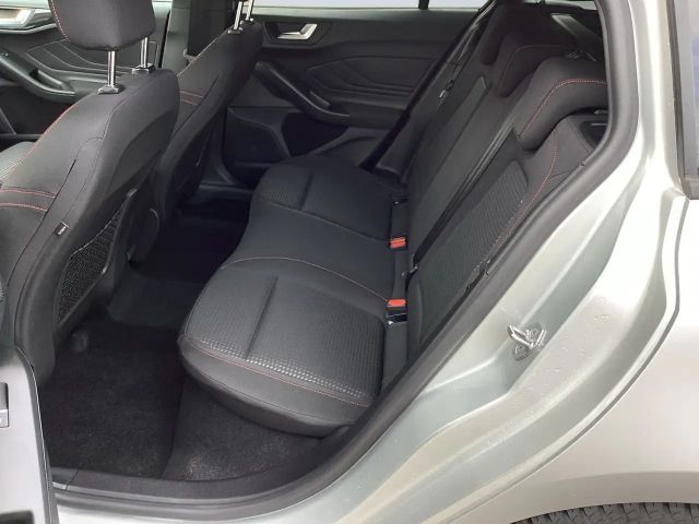 Ford Focus EcoBoost ST Line Wagon