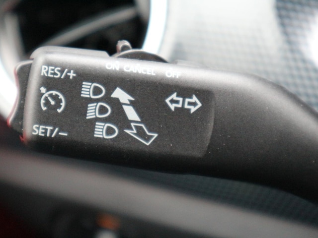 Volkswagen up! up! 1,0 +KAM+PDC+GRA+KLIMAAUTOMATIK