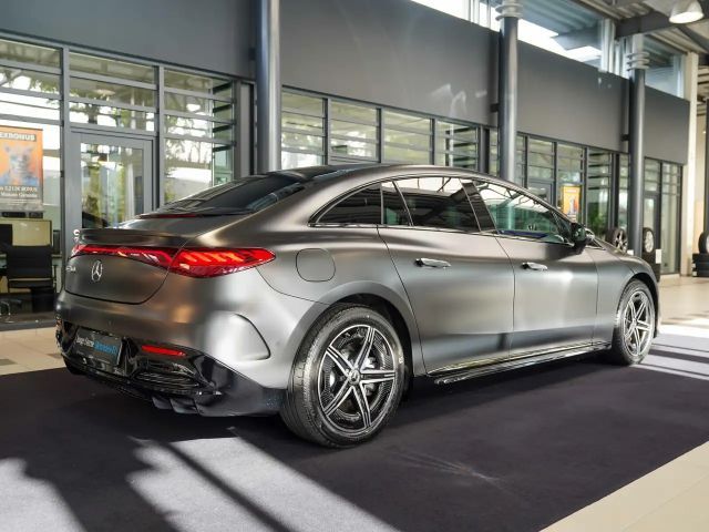 Mercedes-Benz EQE 300 AMG Line Sedan