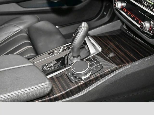 BMW 530 Luxury Line Touring