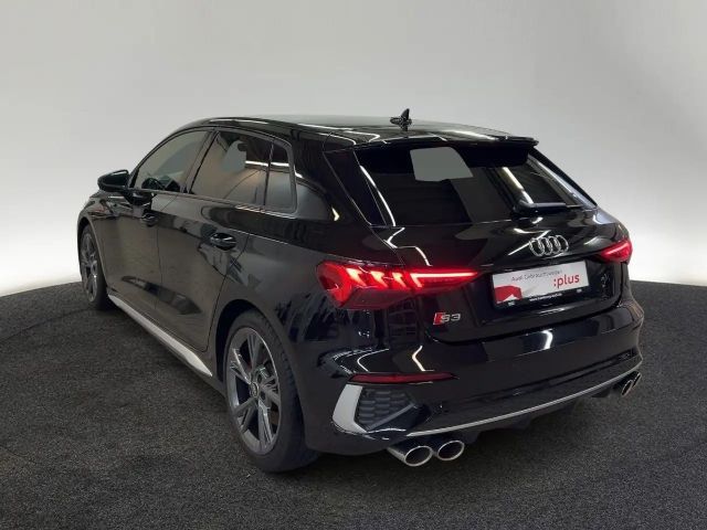 Audi S3 Quattro S-Tronic Sedan