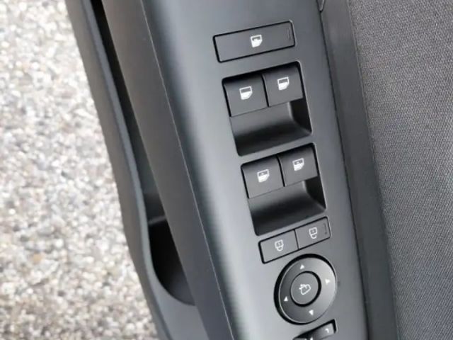 Hyundai Kona 64 kWh Electric