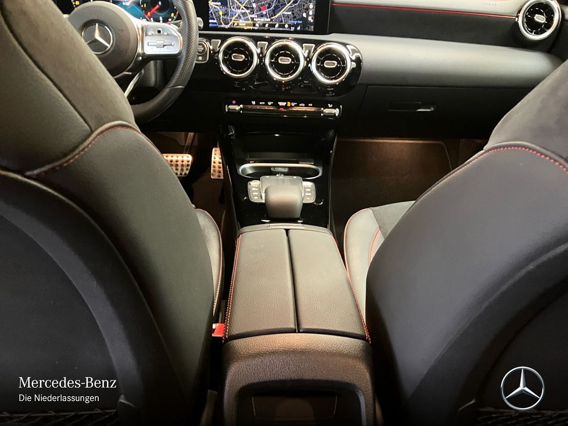 Mercedes-Benz CLA 200 Shooting Brake