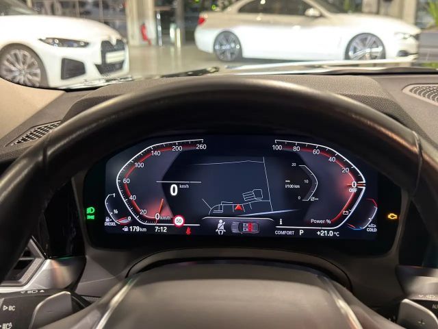 BMW 320 320d Sport Line