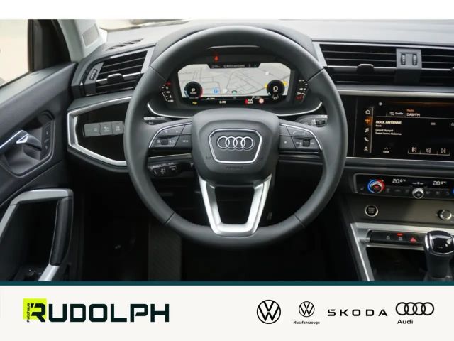 Audi Q3 35 TFSI S-Line S-Tronic