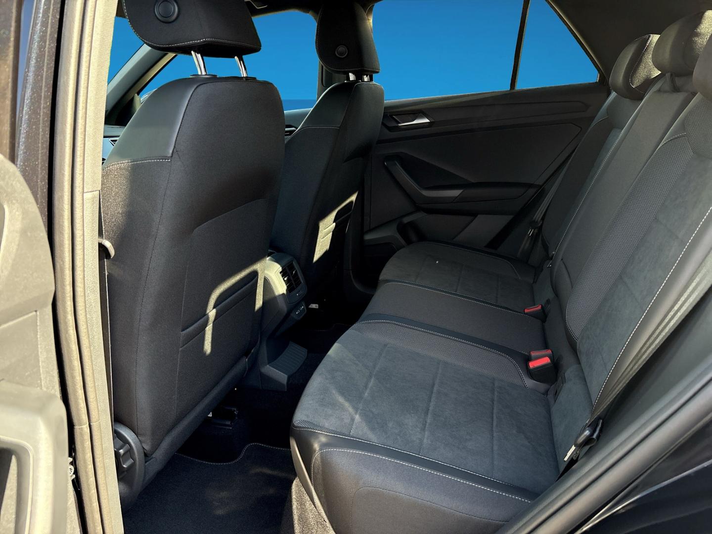 Volkswagen T-Roc 2.0 TDI IQ.Drive R-Line