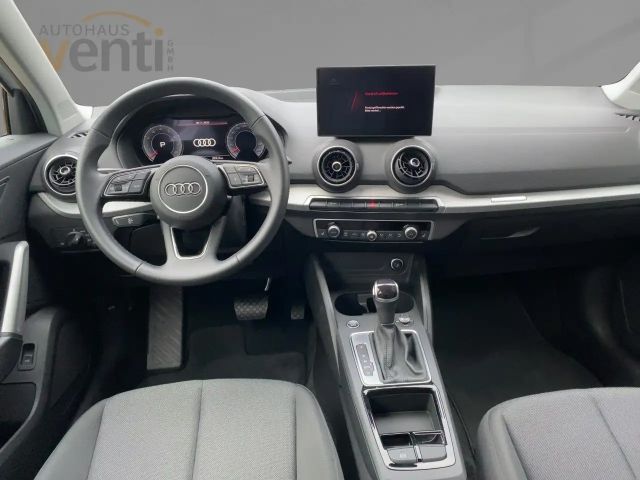 Audi Q2 35 advanced *DSG*LED*Navi*SHZ*PDC*LMF 17 Zoll*