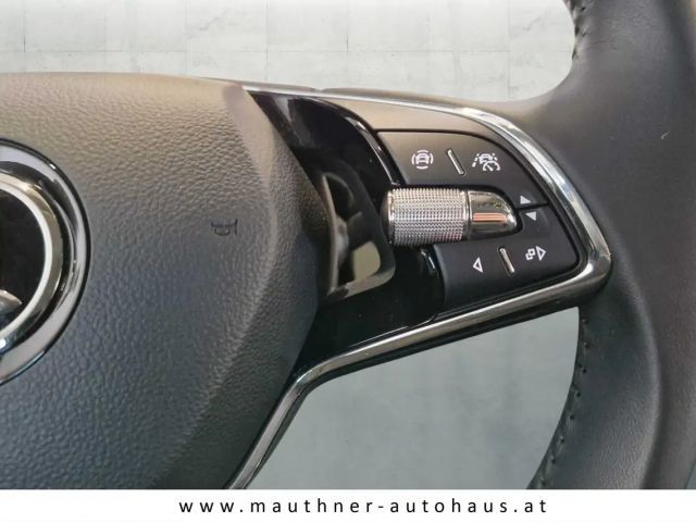 Skoda Octavia Ambition