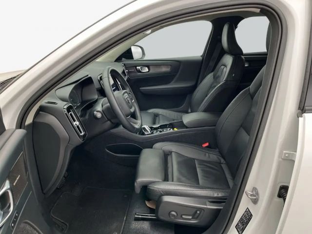 Volvo XC40 Dark Plus Recharge T5