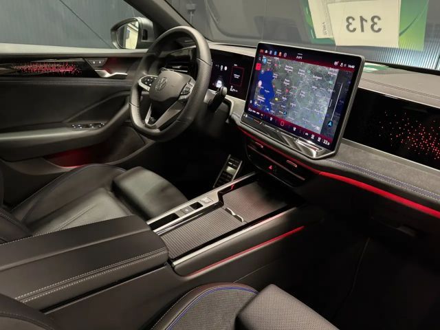 Volkswagen Passat 4Motion R-Line Variant