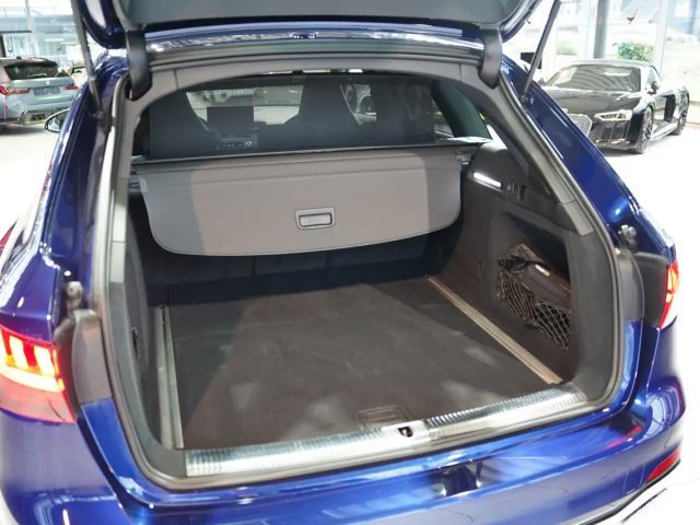 Audi RS4 Avant Quattro