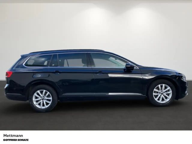 Volkswagen Passat 1.5 TSI Business DSG Variant