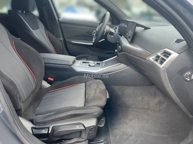 BMW 330 330d M-Sport Touring xDrive