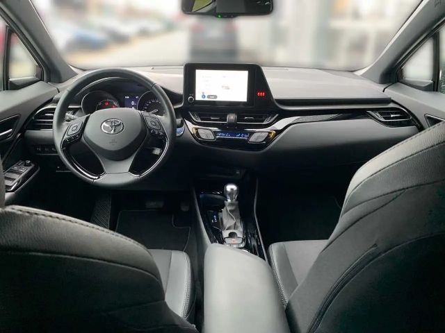 Toyota C-HR Hybride Team D