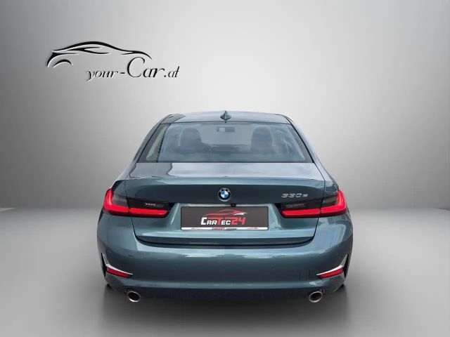 BMW 330 330e Luxury Line Sedan