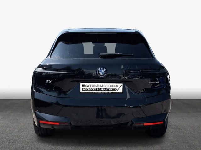 BMW iX xDrive40