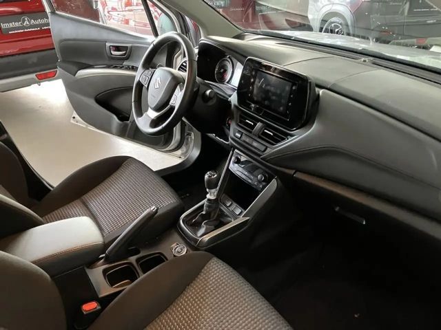 Suzuki S-Cross AllGrip Hybrid