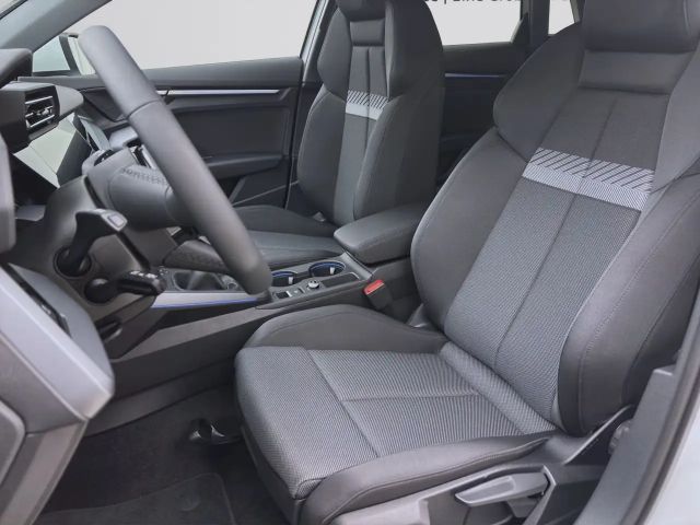 Audi A3 30 TDI Sedan