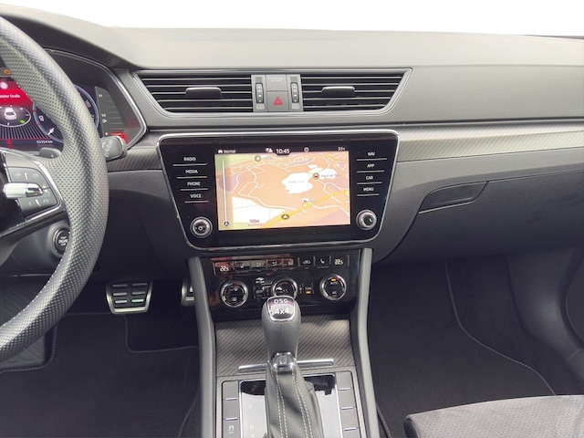 Skoda Superb 2.0 TSI 4x4 Combi Sportline