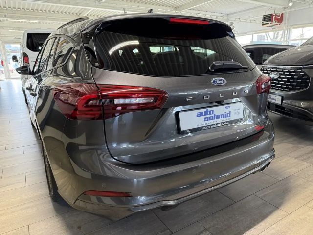 Ford Focus ST Line Wagon