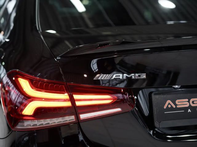 Mercedes-Benz A 35 AMG 4MATIC AMG Line