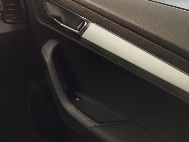 Skoda Karoq 1.5 TSI Tour