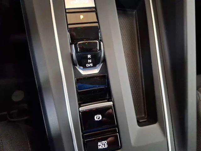 Volkswagen Golf DSG Life