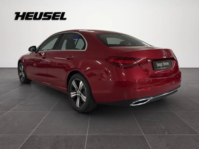 Mercedes-Benz C 180 AVANTGARDE Sedan