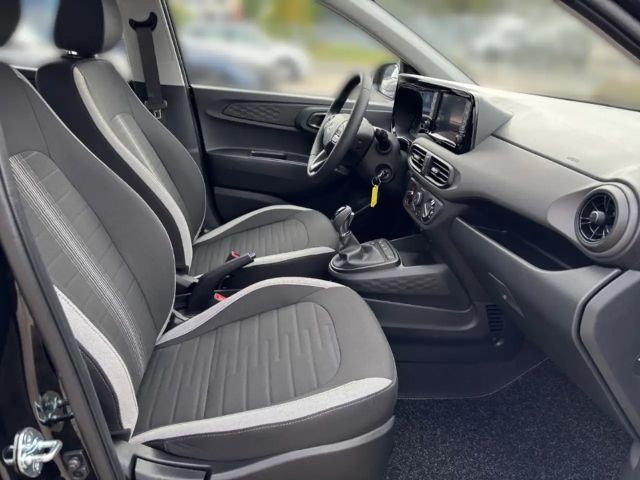 Hyundai i10 1.0 2WD Trend