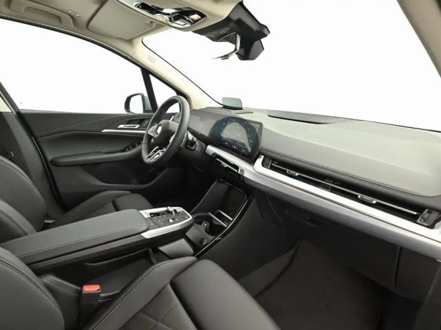 BMW 218 218d Active Tourer Sedan