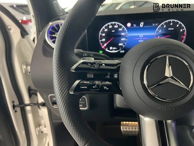 Mercedes-Benz GLA 200 AMG Line