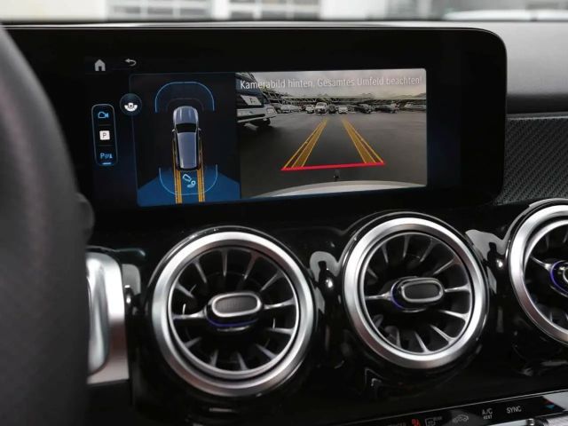 Mercedes-Benz GLB 180 AMG Line GLB 180 d