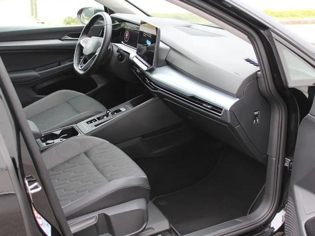 Volkswagen Golf ACT DSG Life Variant