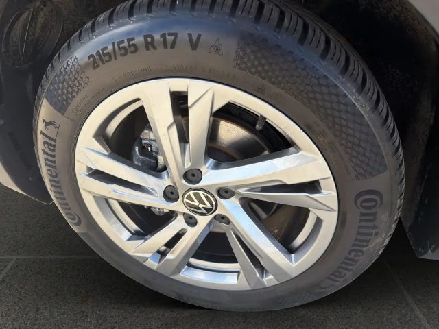 Volkswagen T-Roc 1.5 TSI DSG R-Line