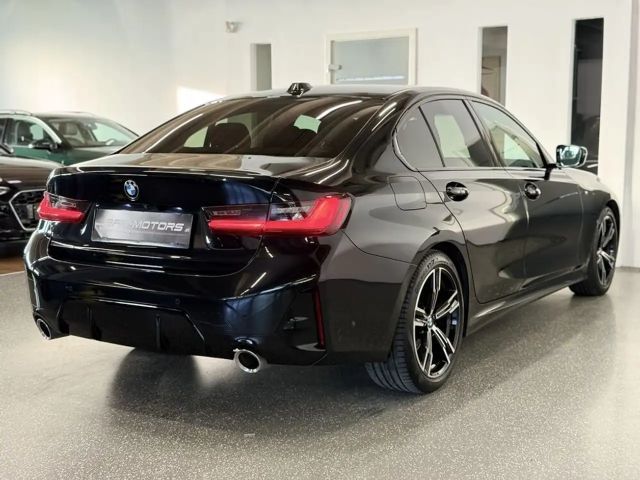 BMW 320 320d M-Sport Sedan