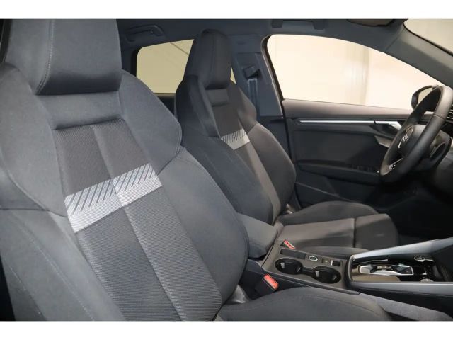 Audi A3 35 TDI S-Line Sedan Sportback