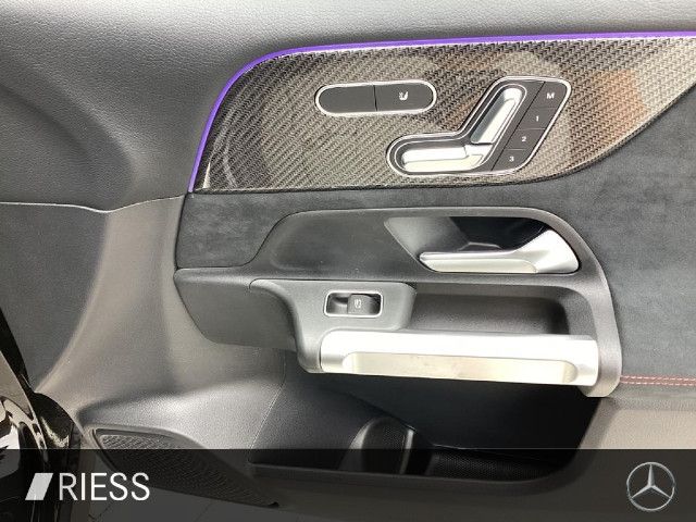 Mercedes-Benz GLB 250 4MATIC