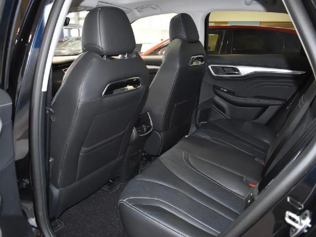 MG Marvel R Performance Tri-motor AWD