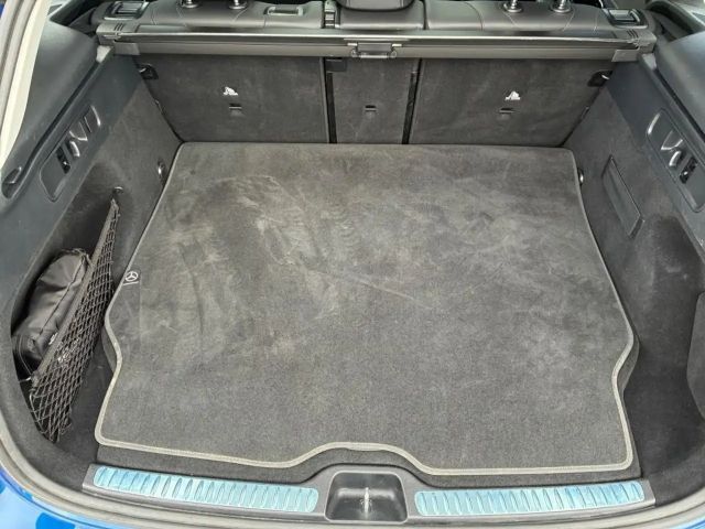 Mercedes-Benz GLC 300 4MATIC AMG Line