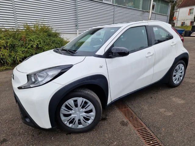 Toyota Aygo X Business Hatchback