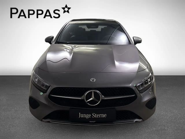 Mercedes-Benz A 180 Hatchback