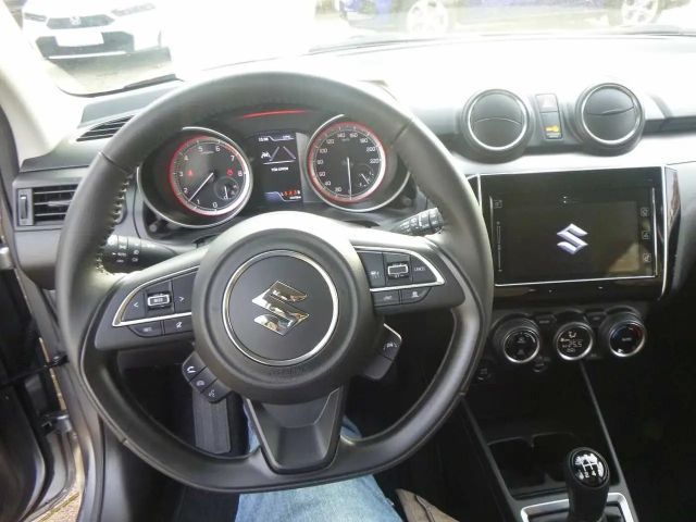 Suzuki Swift DualJet Exclusive Hybrid